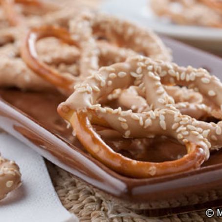 Peanut Butterscotch Pretzel Snacks