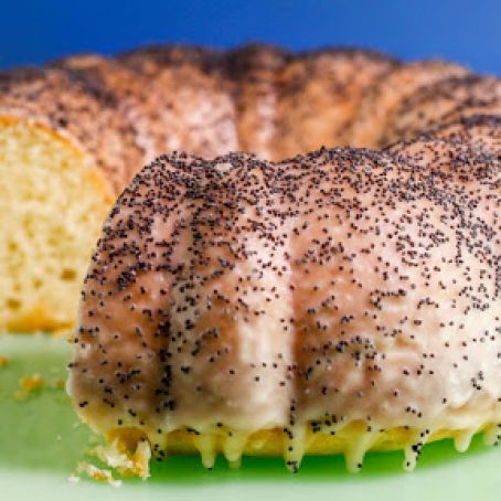 Grant’s No-Measure Lemon Yogurt Cake