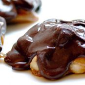 candy - macadamia caramel clusters