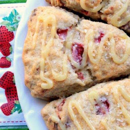 Strawberry Lemonade Scones