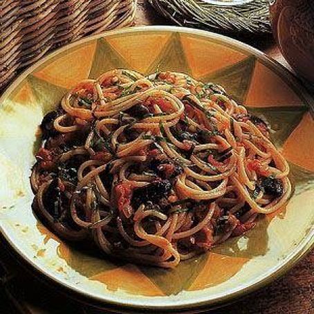 Spaghetti Puttanesca (Williams Sonoma)
