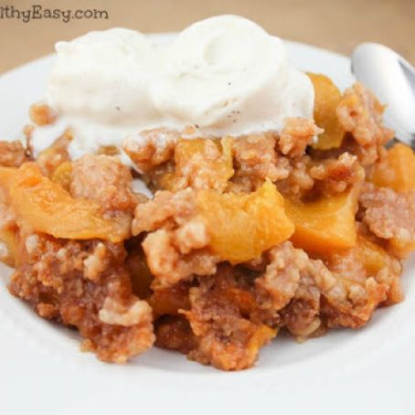 Slow Cooker Peach Cobbler
