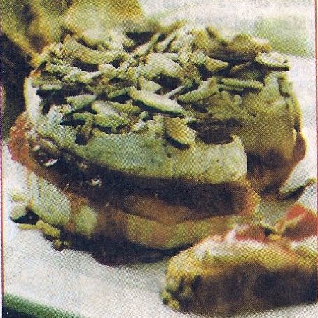 Baked Brie with Cherries & Nuts