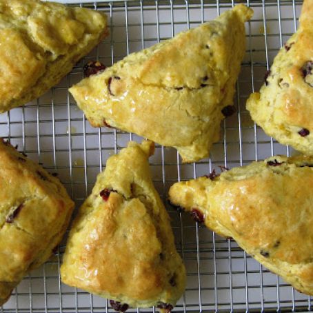 Cran-Orange Scones - Hungry Girl