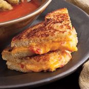 Grilled Pimiento Cheese Sandwiches