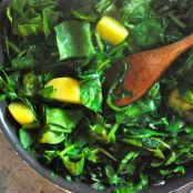 Saag / Indian spinach and potatoes