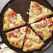 Fresh Tomato and Garlic Pizza