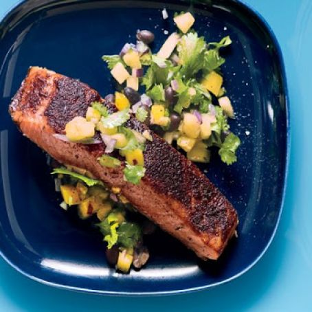 JAMAICAN JERK SALMON AND MANGO PINEAPPLE SALSA