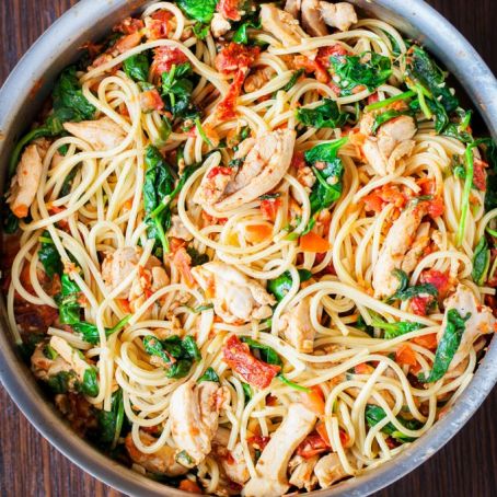 TOMATO SPINACH CHICKEN SPAGHETTI