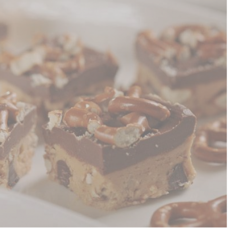 No-Bake Sweet & Salty Peanut Butter Pretzel Bars