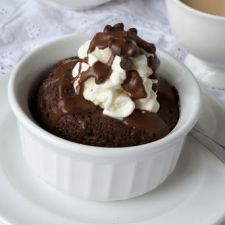 1 Minute Sugar-Free Chocolate Mug Cake
