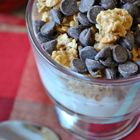 Chewy Peanut Butter Granola Parfait