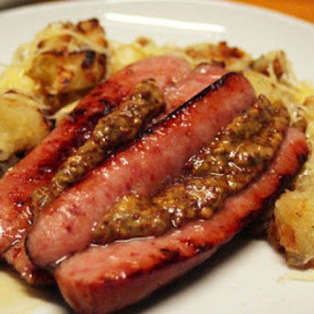 Wursts with Apple, Potato and Onion Hash