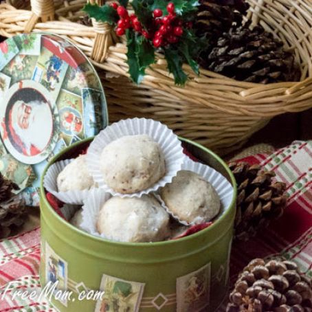 Sugar-Free Paleo Pecan Snowball Cookies