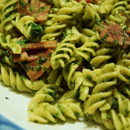 Spinach Pesto and Lemon Pasta
