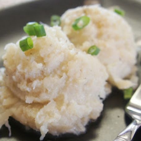 Cauliflower Mashed Potatoes with Garlic