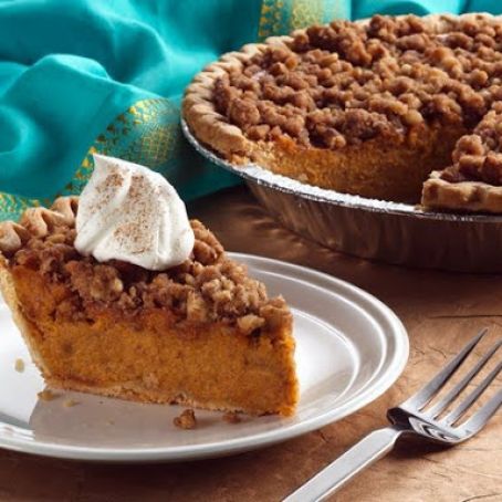 Cinnamon Streusel Sweet Potato Pie