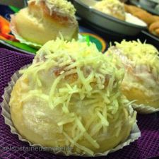 Ensaymada (Brioche with Cheese)