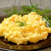 Easy Cheesy Scrambled Eggs