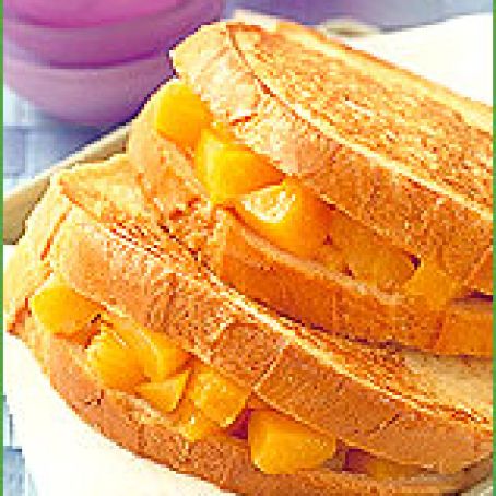 PEACH STUFFED FRENCH TOAST