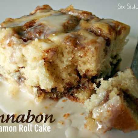 Cinnabon Cinnamon Roll Cake-Five Stars