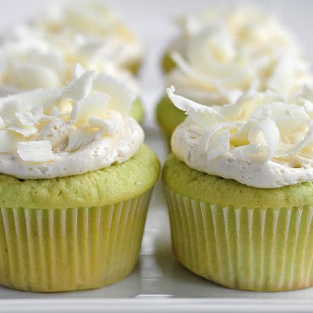 PISTACHIO CUPCAKES