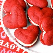 Red Velvet Whoopie Pies