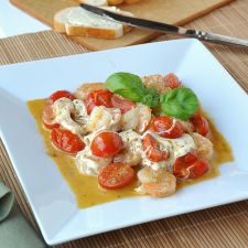 Shrimp Saute with Pesto, Mozzarella, and Grape Tomatoes