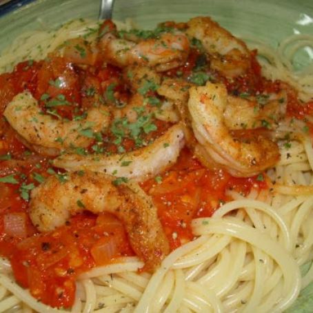 Linguini With Garlicky Shrimp and Fresh Tomatoes