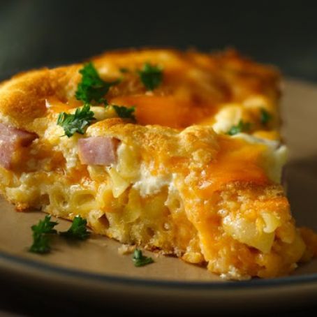 Macaroni and Cheese Ham Pie