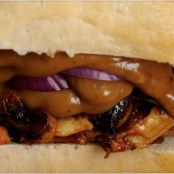 Pulled Pork Sandwich - Vegan