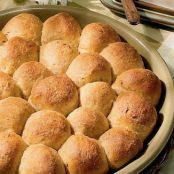 Pull-Apart Rye Rolls