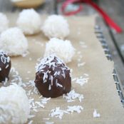 NO BAKE COCONUT SNOWBALLS