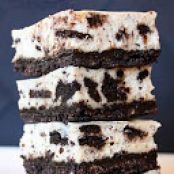 Cookies and Cream Cheesecake Bars