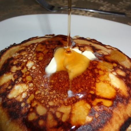 Fluffy & Tender Pancakes with Crispy Edges