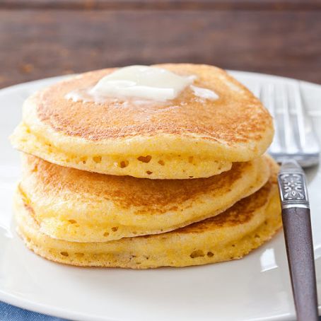 Fluffy Conrmeal Pancakes