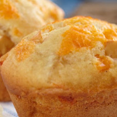 Apple 'n Cheddar Muffins