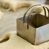 Paula Deen’s Basic Biscuits