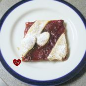 Easy Strawberry Slab Pie