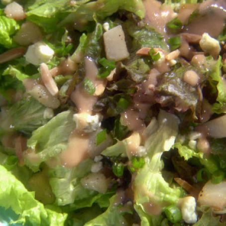 Green Salad with Roasted Pears and Blue Cheese