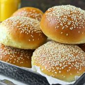 BEAUTIFUL BURGER BUNS
