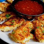 coconut chicken w/ sweet chili dipping sauce