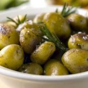 Roasted Potatoes with Garlic & Rosemary