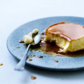 Crème Fraîche Crème Caramels
