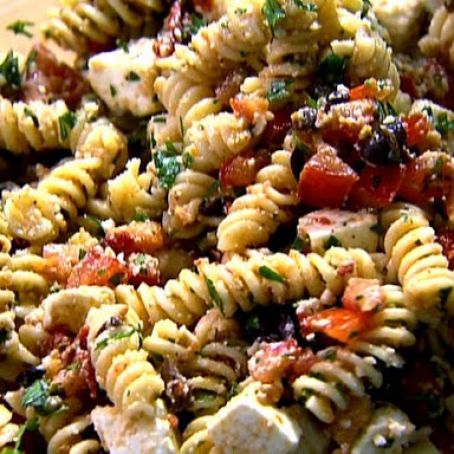 Tomato Feta Pasta Salad