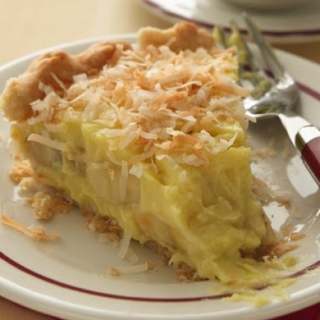 Banana-Coconut Cream Pie with Buttermilk Crust