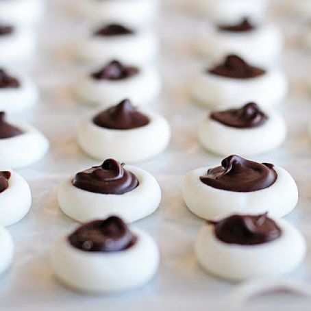 Chocolate Peppermint Discs