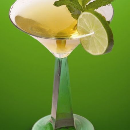 peach green tea cocktail