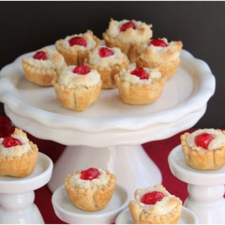 Almond Macaroon Mini Pies