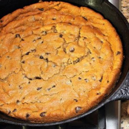 Chocolate Chip Skillet Cookie